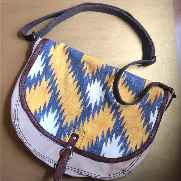 Lucky Western messenger/shoulder bag - Picture 1 of 8